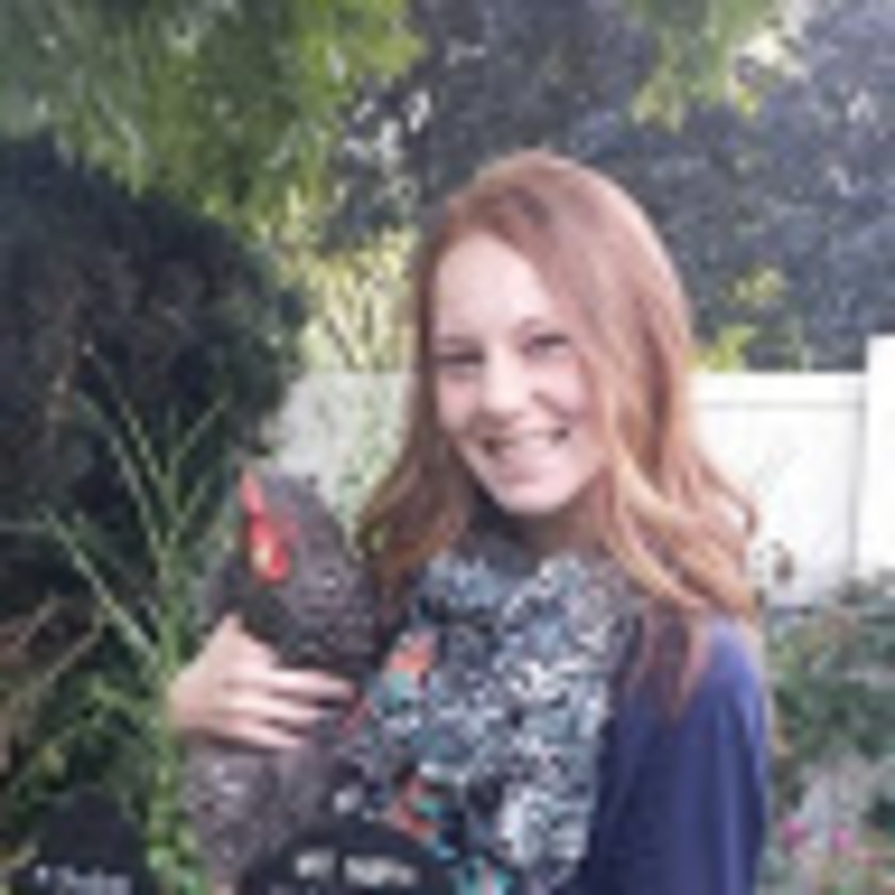 Meet your Posher, Raquel